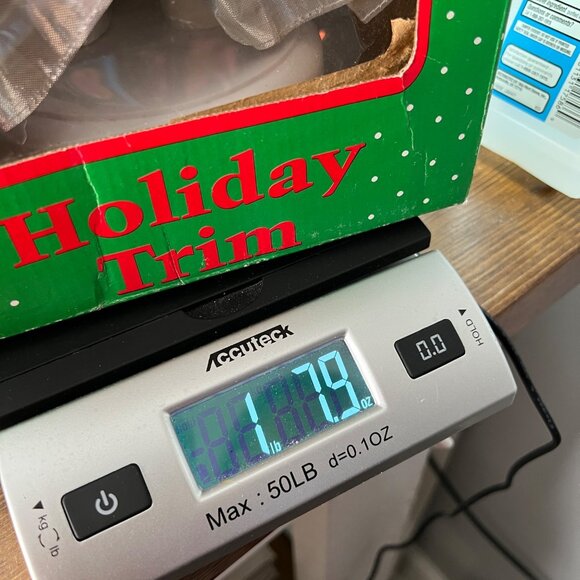 Holiday Trim 18" Battery Operated Animated Illuminated Christmas Angel Figure - Picture 8 of 8